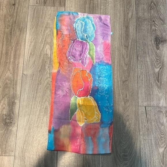 Hand painted Silk scarf by Janet Eby - Picture 6 of 6